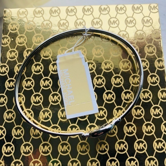 Michael Kors silver bracelet - Picture 3 of 5